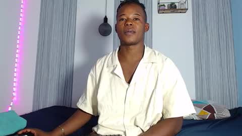 Chris  online show from 14, 11, 2025