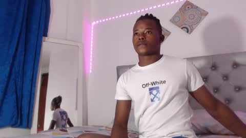 Chris  online show from 16, 11, 2025