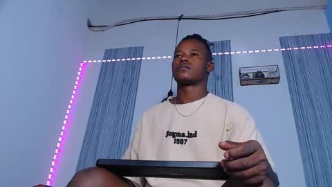 Chris  online show from 17, 11, 2025