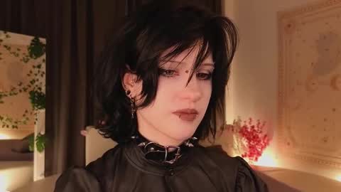 Vamp  online show from 21, 2, 2025