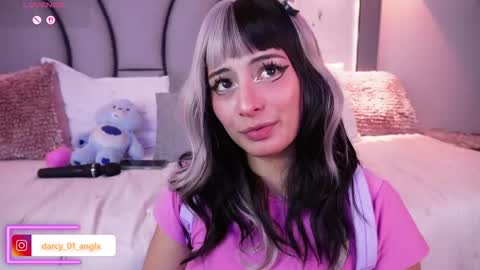Angel Darcy  online show from 7, 5, 2026