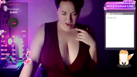 DarkCherryVelvet online show from 8, 4, 2026