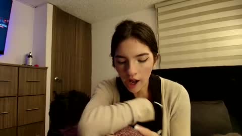 Snapshot of darkpleasuress chatting on 19, 3, 2026 darkpleasuress online show from 19, 3, 2026