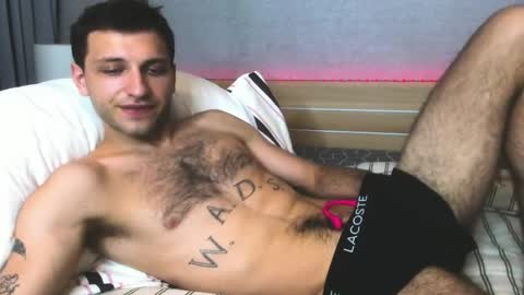 Alex online show from 8, 4, 2026