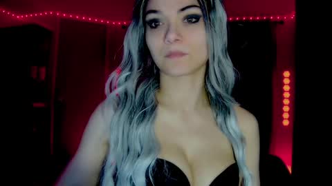 Snapshot of darkskullmistress chatting on 1, 5, 2026 roseredgoddess online show from 1, 5, 2026