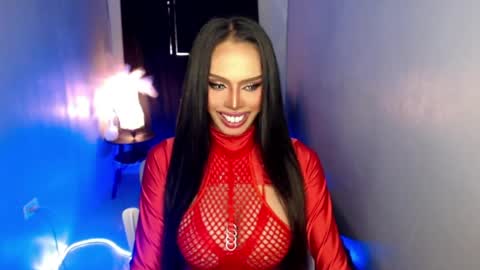 HAPPY BIRTHDAY MISTRESS MADRIANA online show from 9, 4, 2026