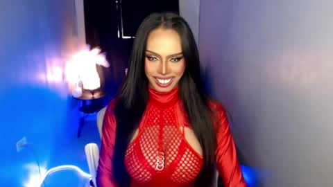 HAPPY BIRTHDAY MISTRESS MADRIANA online show from 16, 4, 2026