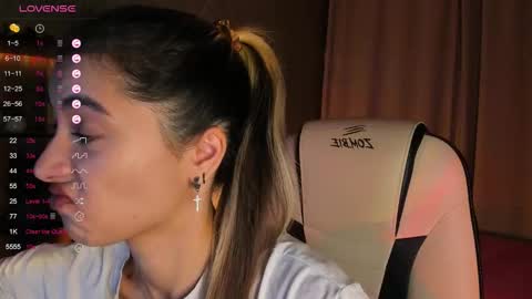 Belle online show from 16, 9, 2025