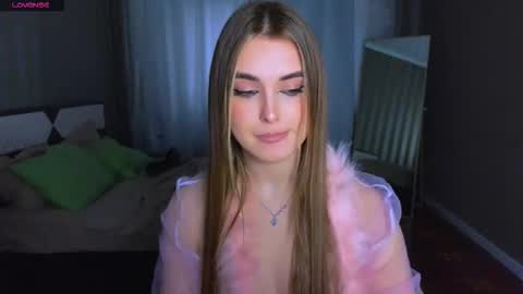 Snapshot of darlina_ryan chatting on 22, 12, 2025 Darlina online show from 22, 12, 2025