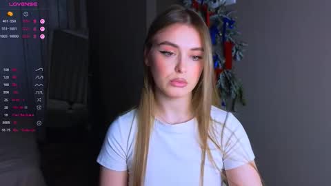 Snapshot of darlina_ryan chatting on 6, 2, 2026 Darlina online show from 6, 2, 2026