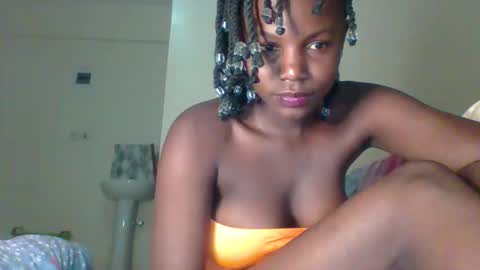 darling_dreamer2 online show from 13, 5, 2026