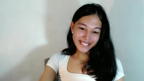 Snapshot of darling_sweetheartxx chatting on 21, 9, 2025 YOUR ATHENA online show from 21, 9, 2025