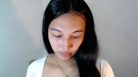 Snapshot of darling_sweetheartxx chatting on 3, 10, 2025 YOUR ATHENA online show from 3, 10, 2025