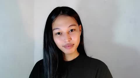 Snapshot of darling_sweetheartxx chatting on 9, 10, 2025 YOUR ATHENA online show from 9, 10, 2025