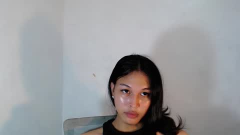 Snapshot of darling_sweetheartxx chatting on 20, 10, 2025 YOUR ATHENA online show from 20, 10, 2025