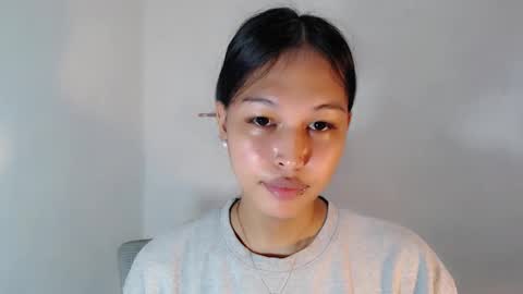 Snapshot of darling_sweetheartxx chatting on 22, 10, 2025 YOUR ATHENA online show from 22, 10, 2025