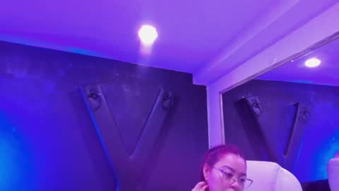 Darling online show from 6, 1, 2025