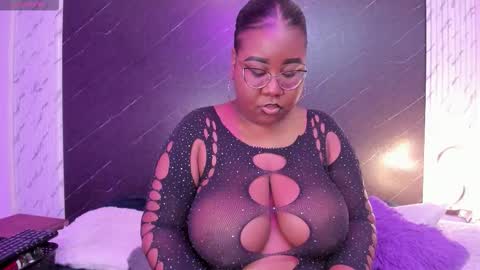  Darnell Queen online show from 11, 9, 2025