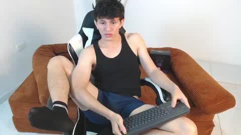 darrencolleen online show from 20, 4, 2026