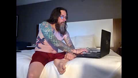 Snapshot of darthraider76 chatting on 31, 3, 2026 DarthRaider online show from 31, 3, 2026