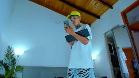 darwin_ggh online show from 1, 12, 2025