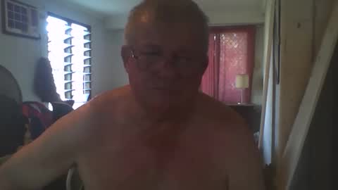 Snapshot of darwincock chatting on 19, 9, 2025 darwincock online show from 19, 9, 2025