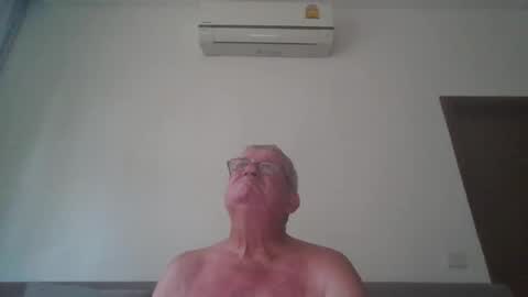 Snapshot of darwincock chatting on 29, 3, 2026 darwincock online show from 29, 3, 2026