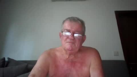 Snapshot of darwincock chatting on 12, 6, 2026 darwincock online show from 12, 6, 2026