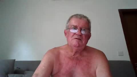 Snapshot of darwincock chatting on 27, 6, 2026 darwincock online show from 27, 6, 2026