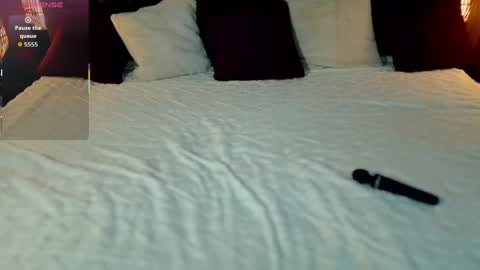 Snapshot of daryana_gray chatting on 14, 4, 2026 daryana_gray online show from 14, 4, 2026