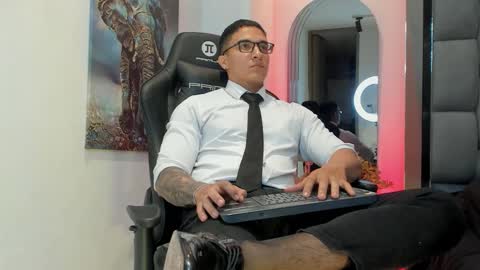 Dash online show from 6, 2, 2026