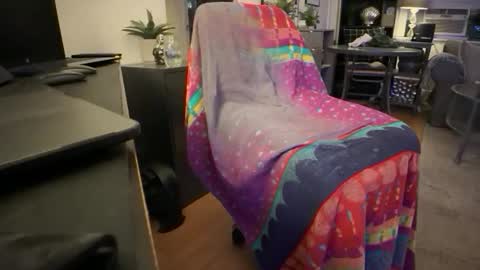 Datguy127 online show from 20, 2, 2025