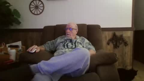 Snapshot of dave571960 chatting on 20, 1, 2025 dave571960 online show from 20, 1, 2025