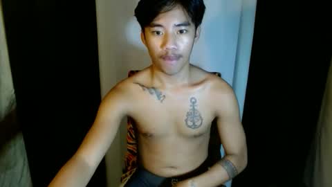 Snapshot of dave_boyyy chatting on 11, 10, 2025 dave_boyyy online show from 11, 10, 2025