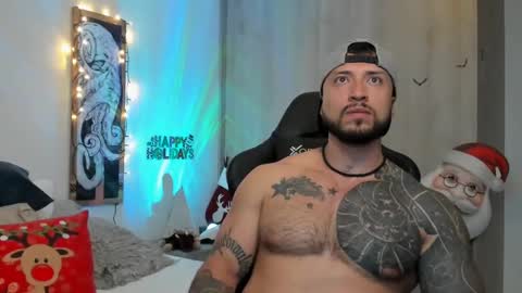 Snapshot of dave_max93 chatting on 13, 12, 2024 DAVE MAX online show from 13, 12, 2024