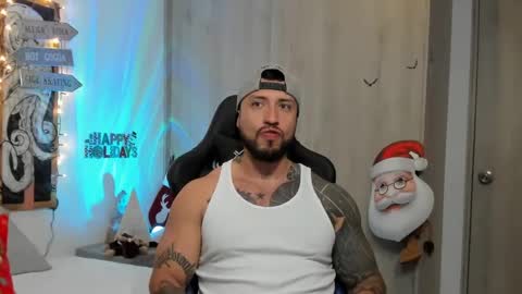 Snapshot of dave_max93 chatting on 17, 12, 2024 DAVE MAX online show from 17, 12, 2024