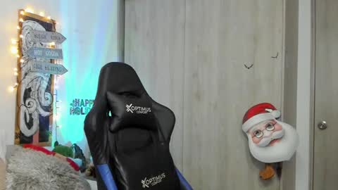 Snapshot of dave_max93 chatting on 29, 12, 2024 DAVE MAX online show from 29, 12, 2024