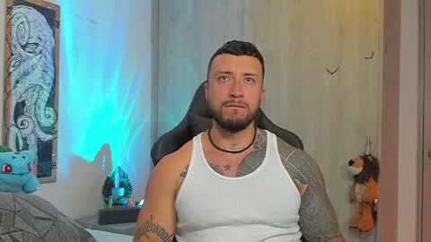 Snapshot of dave_max93 chatting on 11, 1, 2025 DAVE MAX online show from 11, 1, 2025