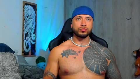 Snapshot of dave_max93 chatting on 19, 1, 2025 DAVE MAX online show from 19, 1, 2025