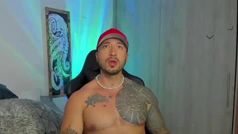 Snapshot of dave_max93 chatting on 16, 2, 2025 DAVE MAX online show from 16, 2, 2025