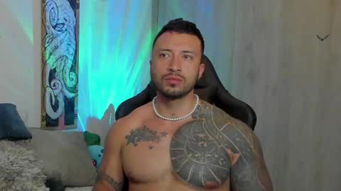 Snapshot of dave_max93 chatting on 17, 2, 2025 DAVE MAX online show from 17, 2, 2025