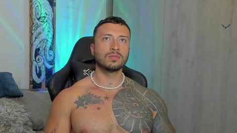 Snapshot of dave_max93 chatting on 19, 2, 2025 DAVE MAX online show from 19, 2, 2025