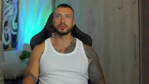 Snapshot of dave_max93 chatting on 11, 3, 2025 DAVE MAX online show from 11, 3, 2025