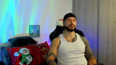 Snapshot of dave_max93 chatting on 21, 12, 2025 DAVE MAX online show from 21, 12, 2025