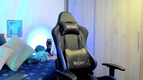 Snapshot of dave_max93 chatting on 3, 3, 2026 DAVE MAX online show from 3, 3, 2026