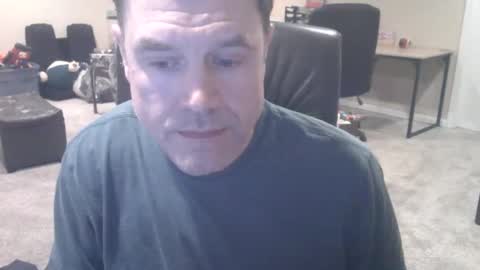 Snapshot of daved14u chatting on 9, 2, 2026 daved14u online show from 9, 2, 2026