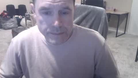 Snapshot of daved14u chatting on 18, 2, 2026 daved14u online show from 18, 2, 2026