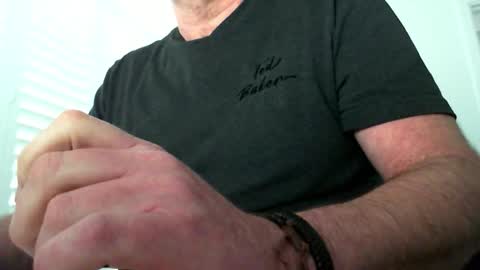 Snapshot of davesu12345 chatting on 8, 1, 2026 davesu12345 online show from 8, 1, 2026