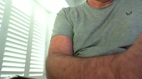 Snapshot of davesu12345 chatting on 3, 2, 2026 davesu12345 online show from 3, 2, 2026