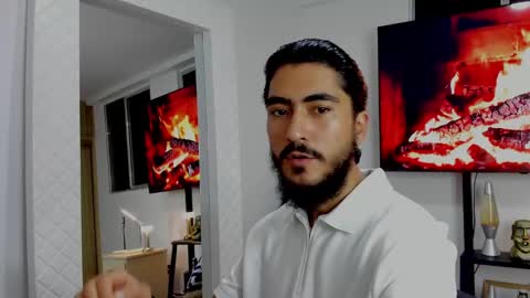 Hey im David that loves to explore and speak their fantasies. Very open talktative and nice. Feel free to chat with me online show from 12, 1, 2025